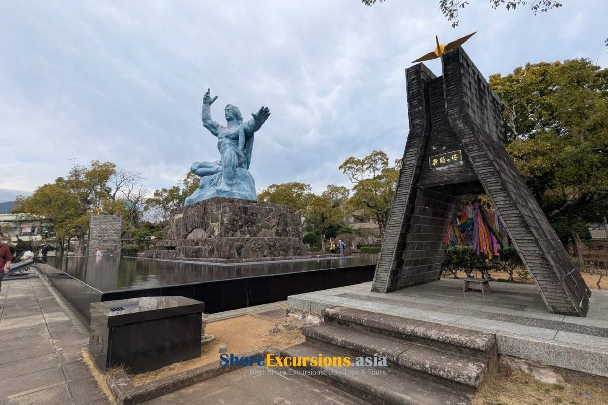 Admire the Peace Statue - Japan Shore Excursions