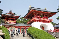 Akama-jingu shrine Shimonoseki shore excursions