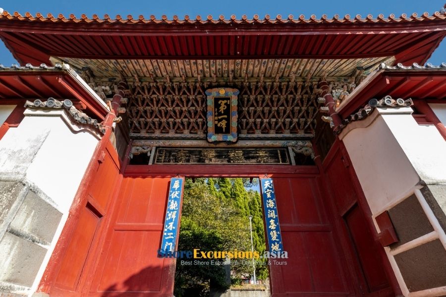 Architectural Highlights of Sofukuji Temple
