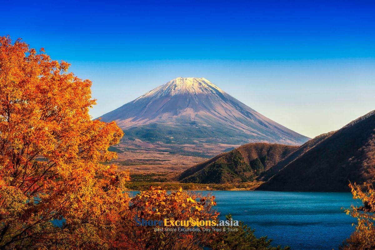 Autumn - Best time to visit Mount Fuji