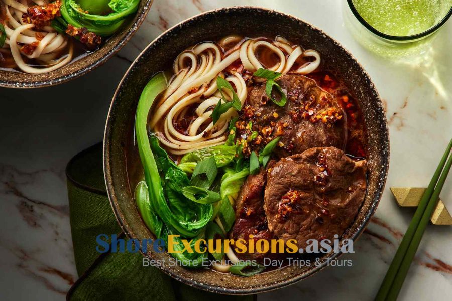 Beef Noodle Soup - Keelung port tours