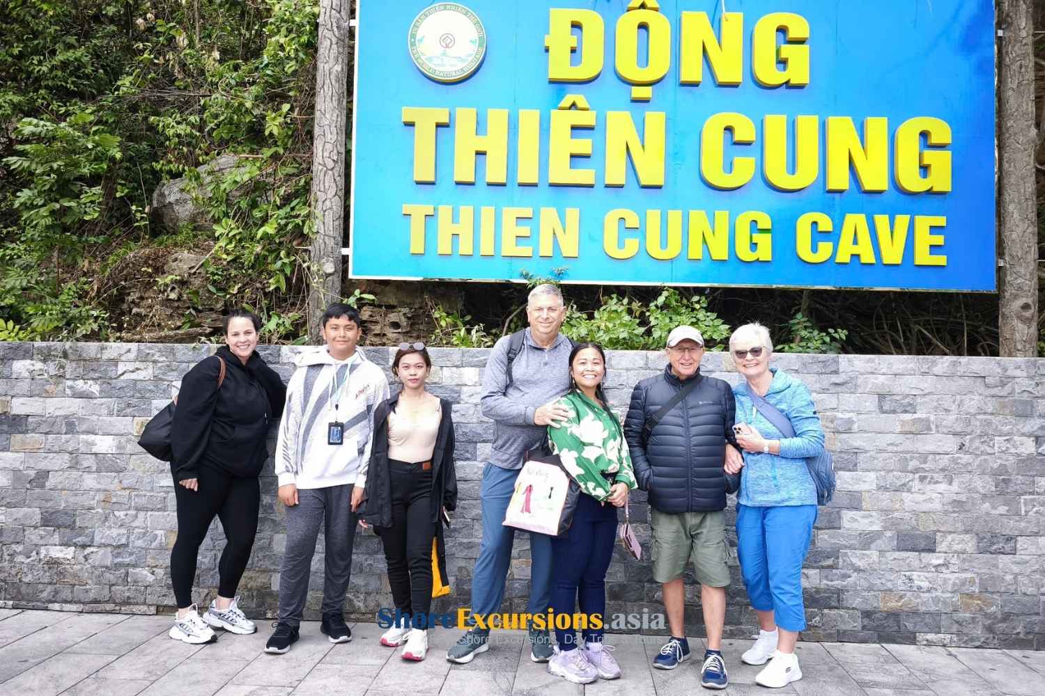 Best time to visit Halong bay Vietnam - Winter