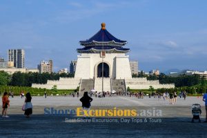 Chiang Kai-shek Memorial Hall - Keelung Shore Tours