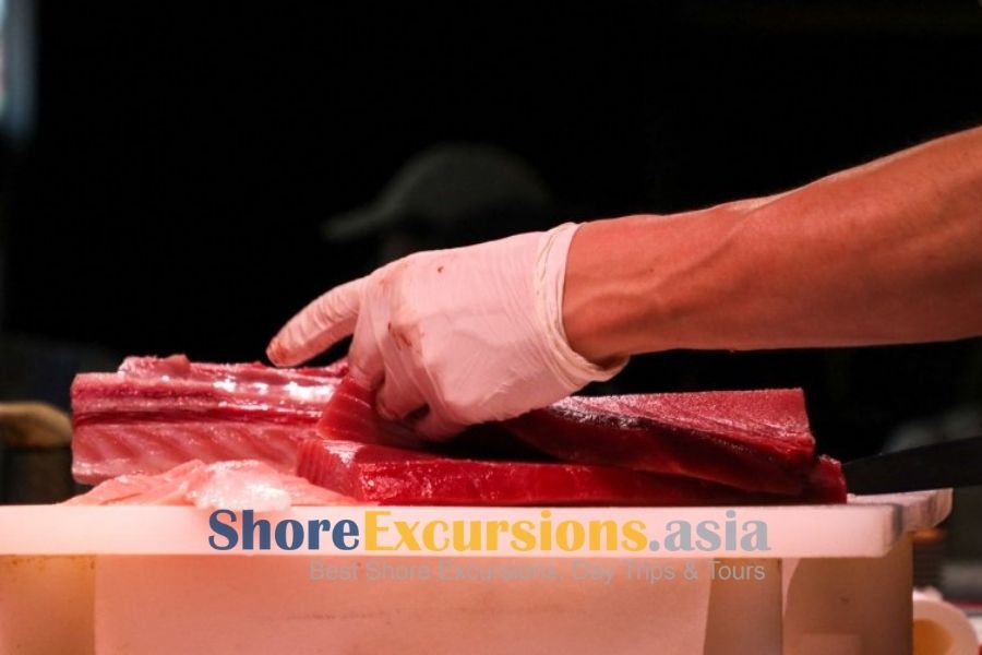 Fresh Seafood on Wakayama shore tours