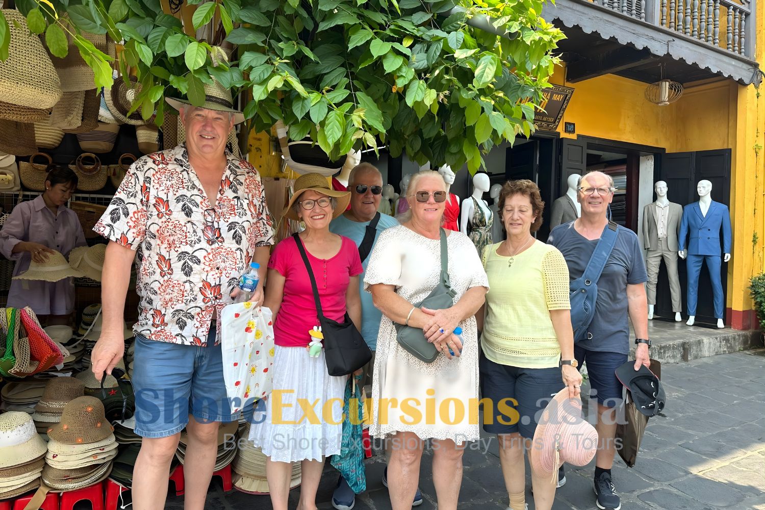 Guests on Vietnam Shore Excursions from Port