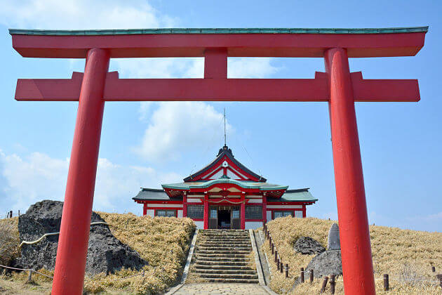 Hakone-Shrine-attractions-in-Shimizu