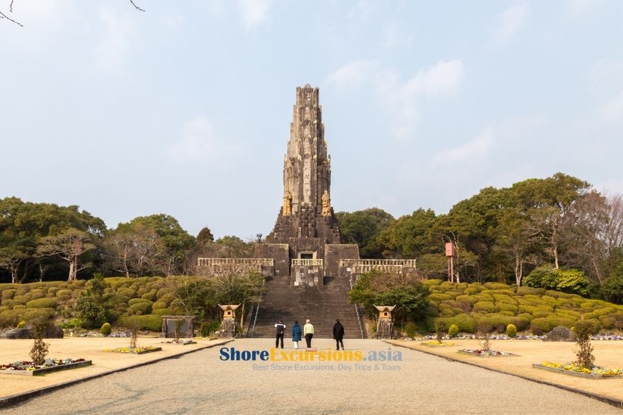 Heiwadai Peace Park on Miyazaki day tours