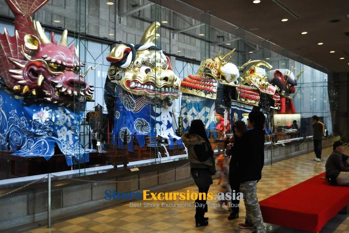 Hikiyama Exhibition Hall on Karatsu shore excursions