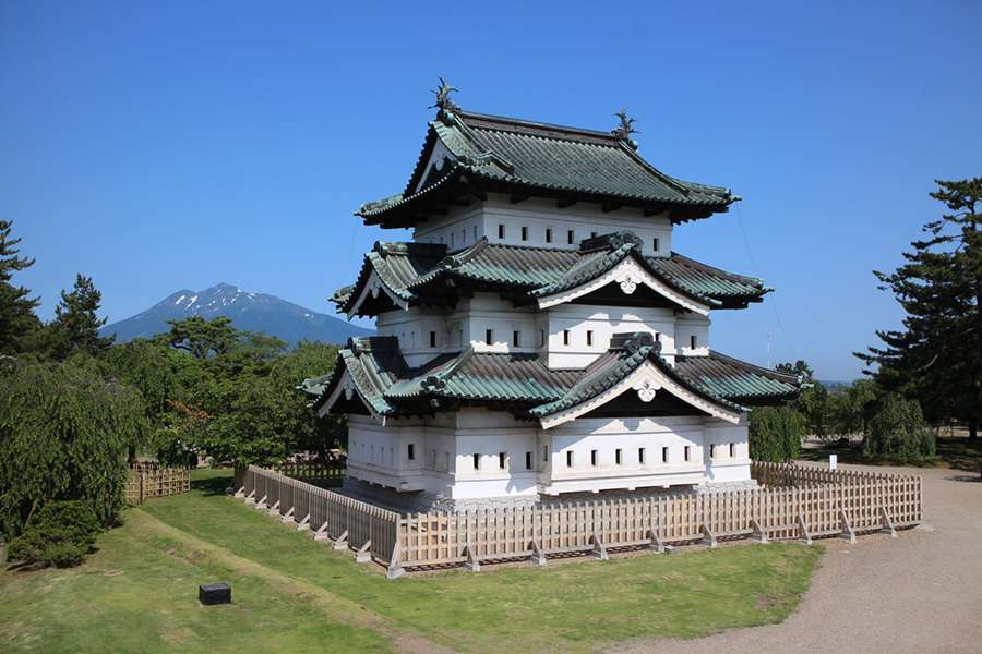 Hirosaki Castle-Aomori shore excursions