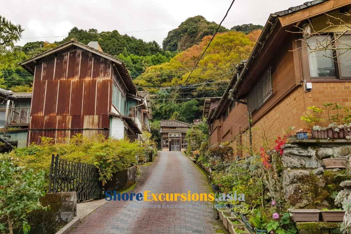 Historic Karatsu Town on cruise excursions