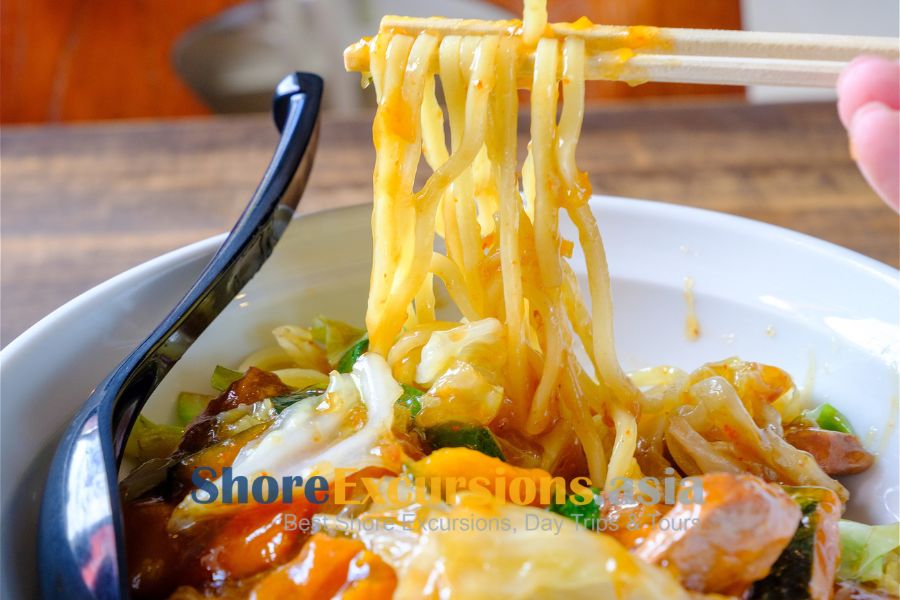Hitachinaka Ramen on shore excursions