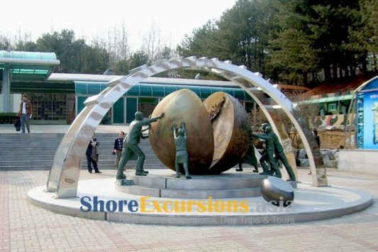 Imjingak Park on Incheon shore excursions