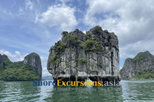 Incense Burner Islet - Halong Bay shore excursions