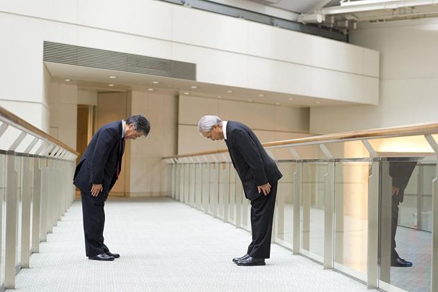 Japanese culture facts-Bowing