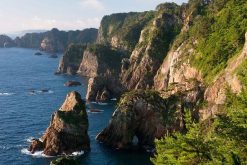 Kitayamazaki Cliffs Iwate shore excursions