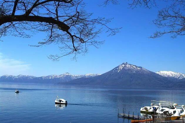 Lake Shikotsu attractions Muroran shore excursions