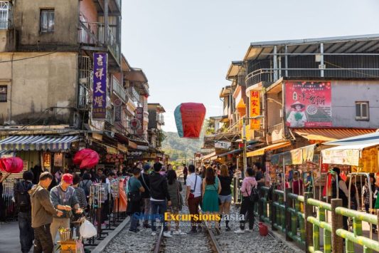 Lantern Street - Keelung Shore Excursions