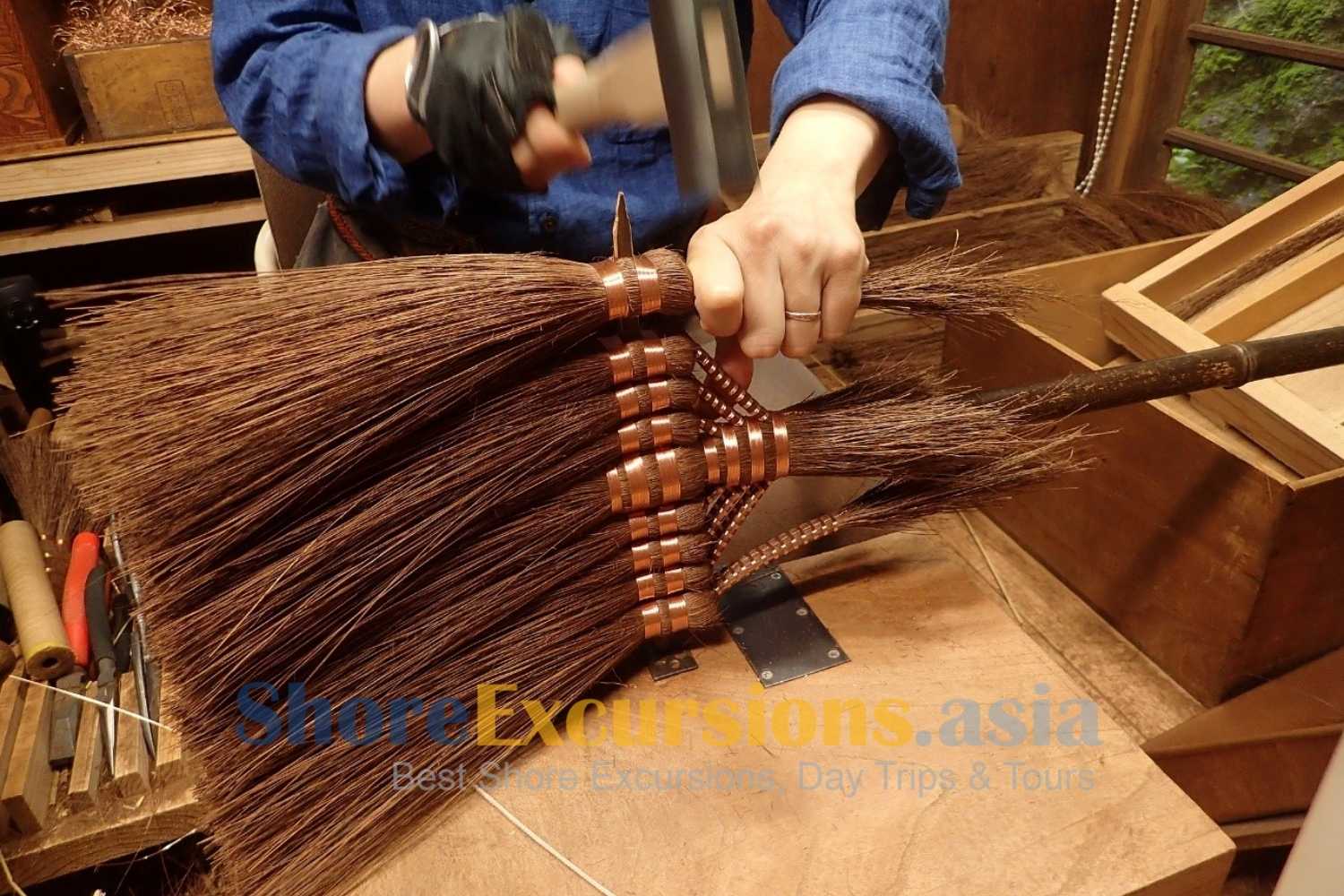 Local Crafts on Wakayama shore excursions