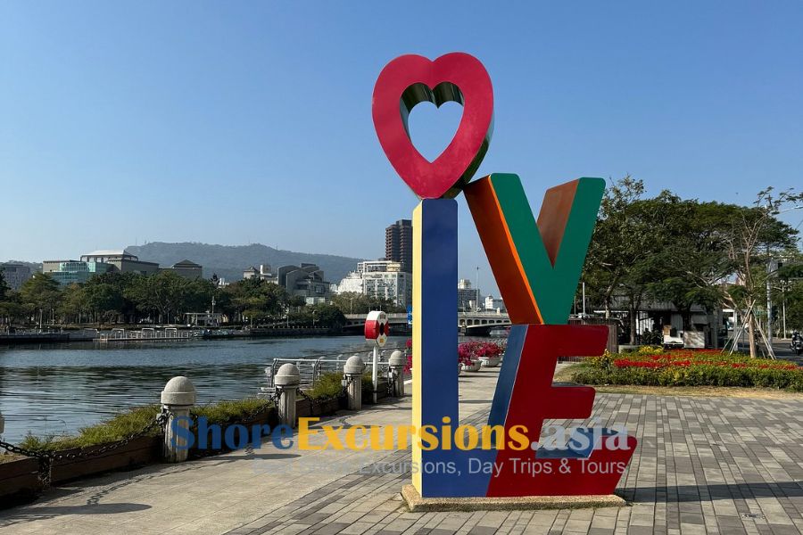 Love River - Kaohsiung cruise excursions Love River - Kaohsiung cruise excursions