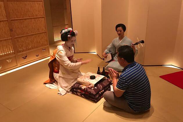 Lunch tea ceremony Maiko