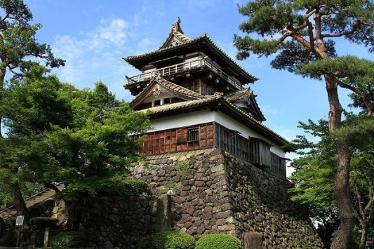 Maruoka Castle Tsuruga shore excursions