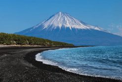 Miho no Matsubara beach