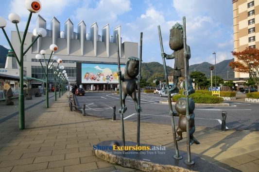 Mizuki Shigeru Road on Sakaiminato shore excursions