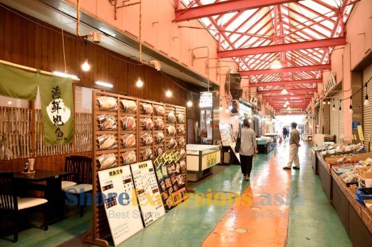 Nakaminato Fish Market on Hitachinaka Shore Excursions