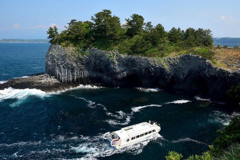 Nanatsugama Sightseeing Cruise Karatsu shore excursions