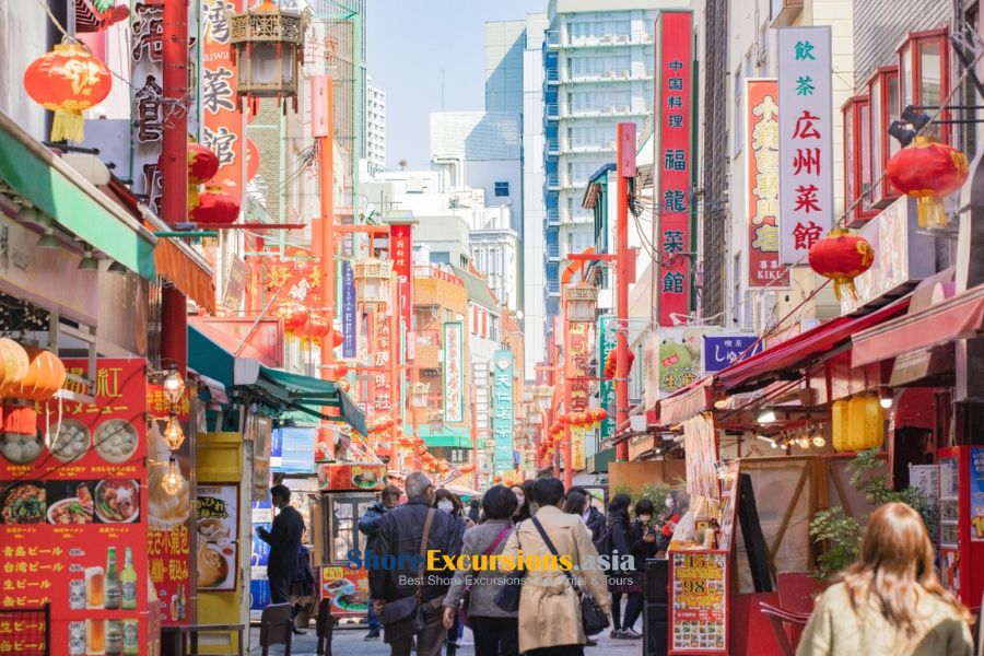 Nankinmachi on Kobe shore excursions