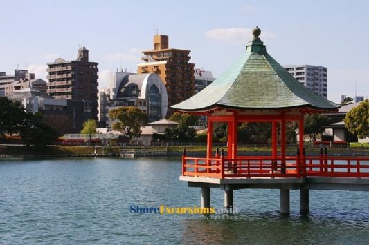 Ohori Park on Fukuoka cruise excursions