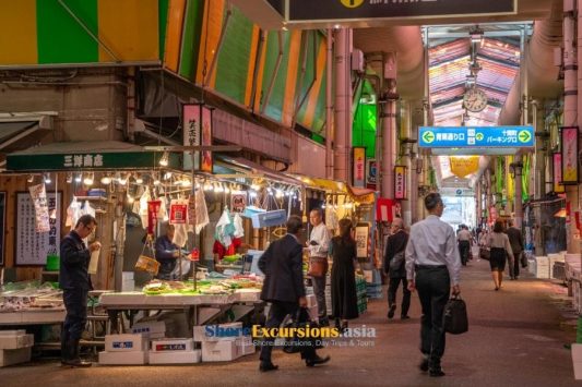 Omi-Cho Market on Kanzawa cruise excursions