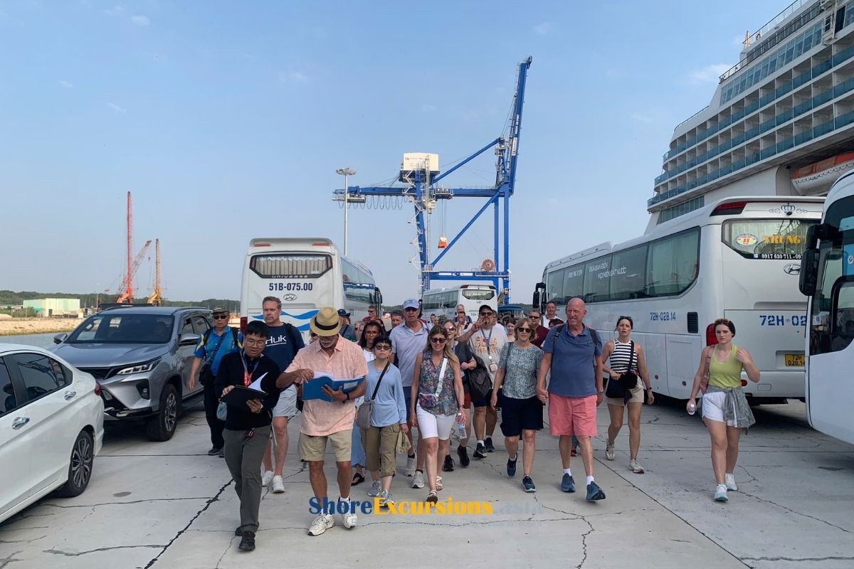 Returning to the cruise ship well is essential