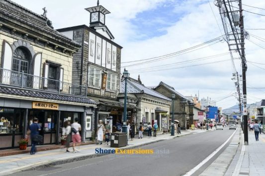 Sakaimachi-dori Shopping Street tours