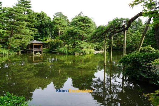 Shimizu-en garden on Niigata tours from port
