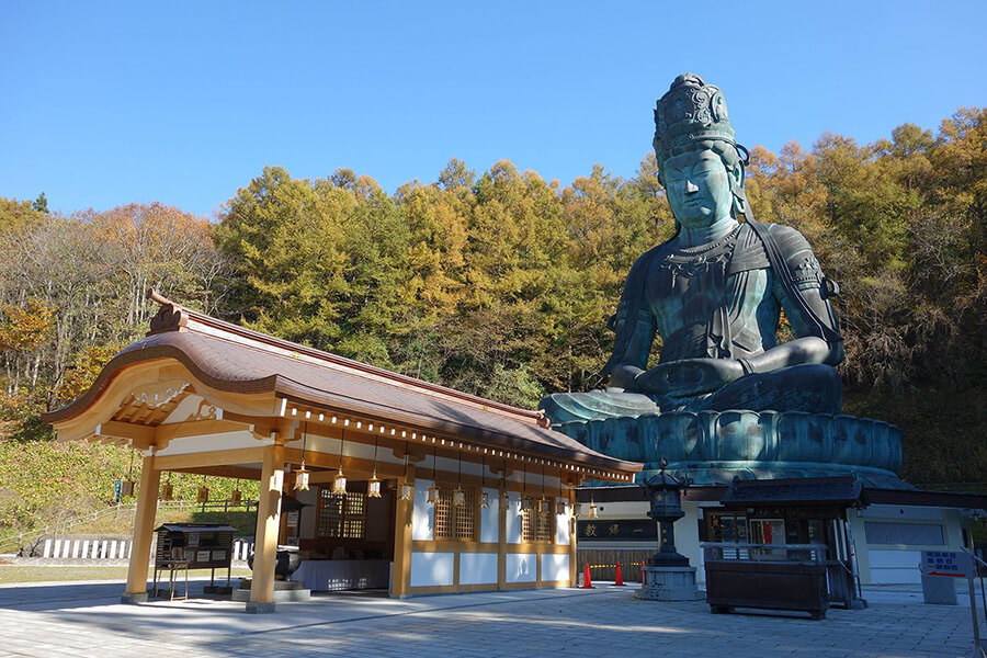 Showa Daibutsu-at Seiryuji Temple-Aomori shore excursions