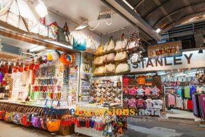 Stanley Market - Hong Kong island tour