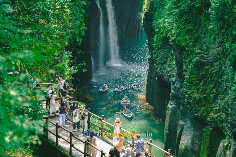 Takachiho Gorge on Miyazaki shore excursions