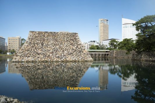 Takamatsu Castle Ruins shore excursions