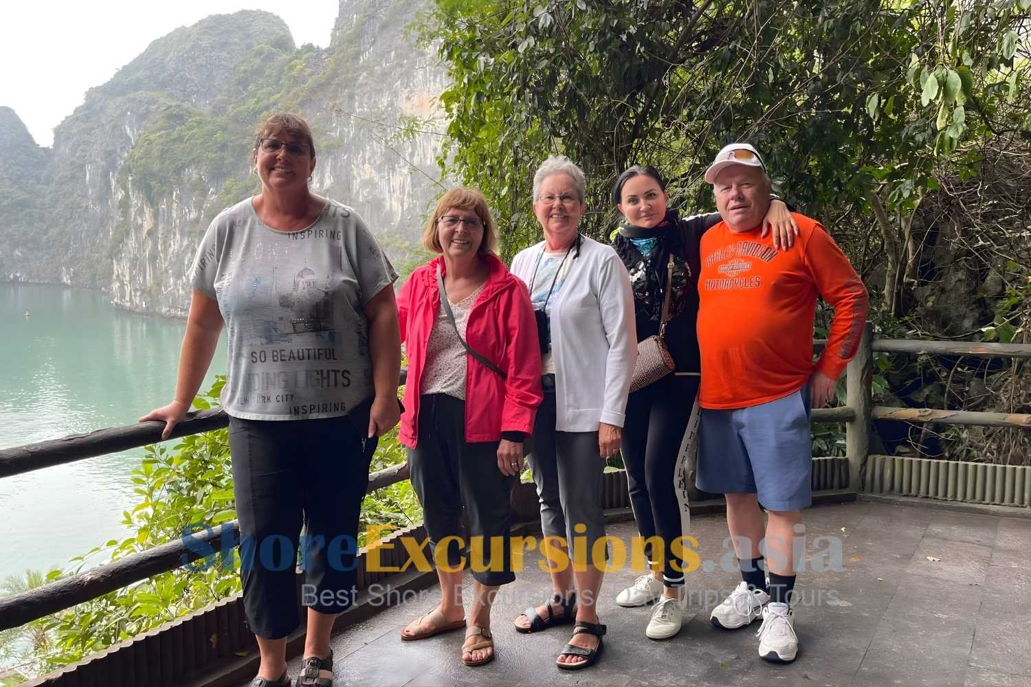 Titop islands on Halong Bay cruise excursions