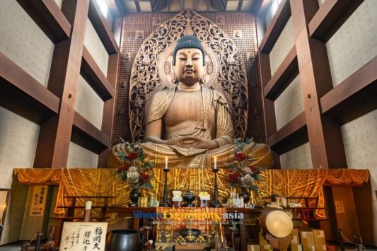 Tochoji Temple on Hakata shore excursions