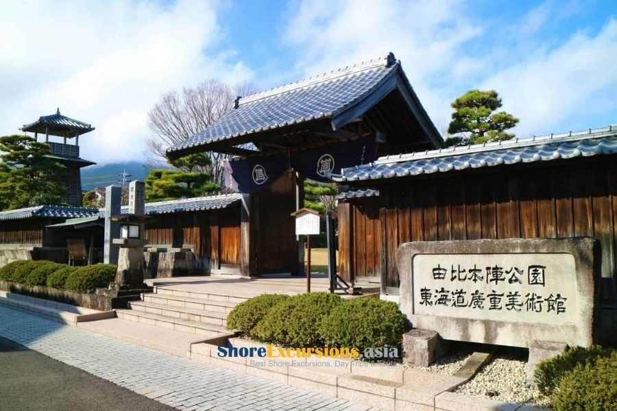 Tokaido Hiroshige Art Museum on Shimizu excursions
