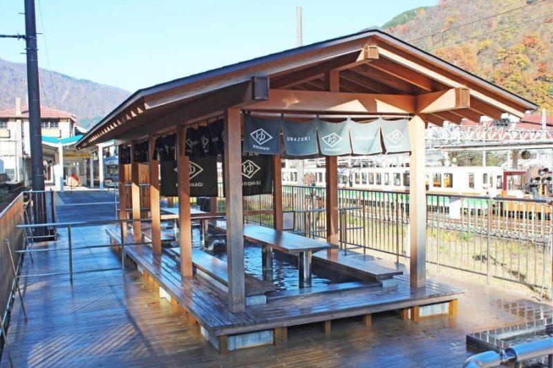 Unazuki Onsen public footbath