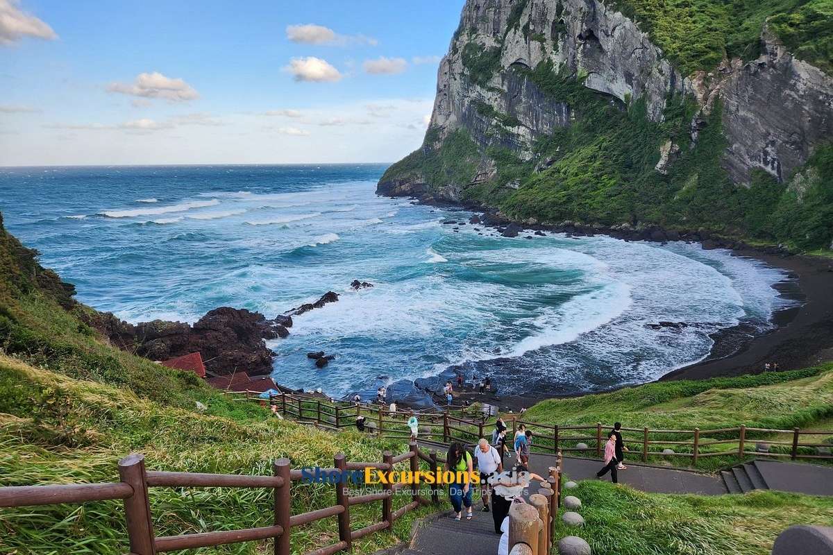 Visit Jeju on Spectrum of the Seas in July