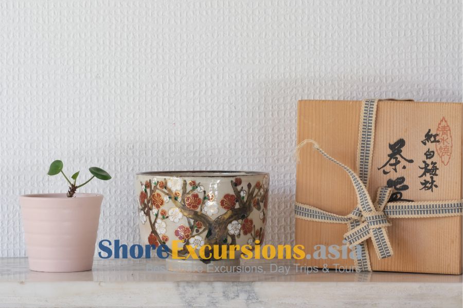 Yunomi - Cruise Souvenir from Japan