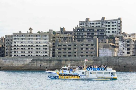 gunkanjima island cruise experience