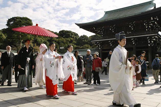 shore excursions Japanese wedding